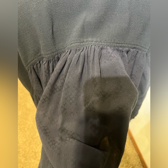 Free People oversized black top with collar and detail on back as shown in photo - Picture 7 of 9